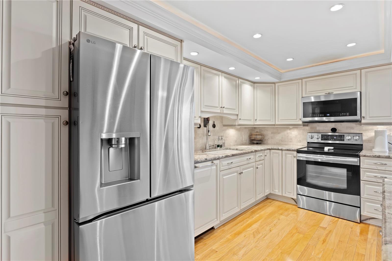 3301 BAYSHORE BLVD #604D