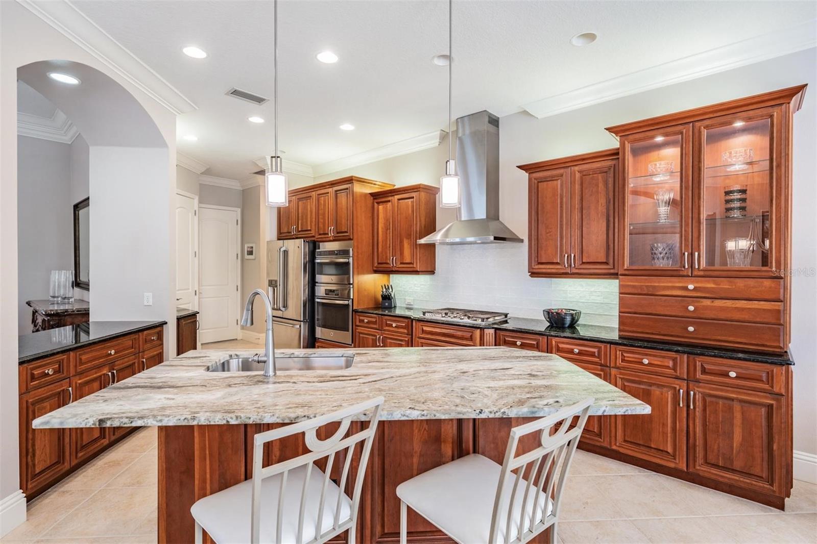6915 BRIER CREEK CT