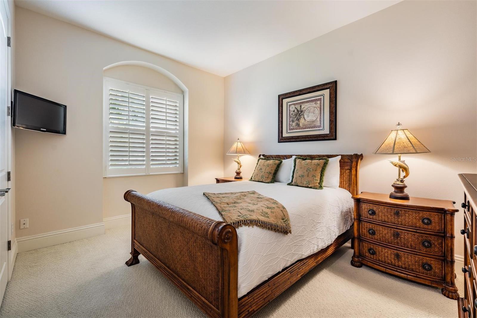 6915 BRIER CREEK CT