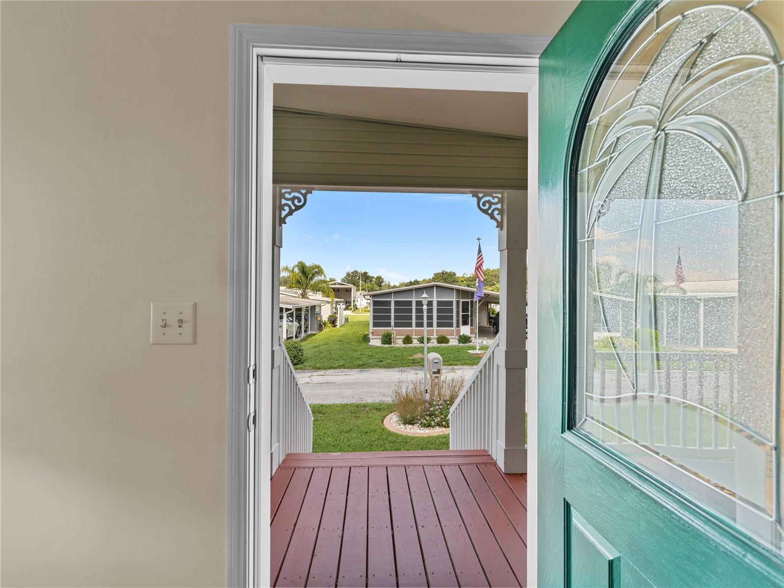 10054 COLLINGWOOD AVE