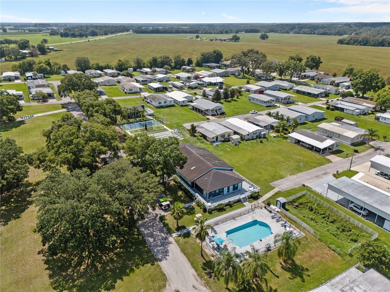 10054 COLLINGWOOD AVE