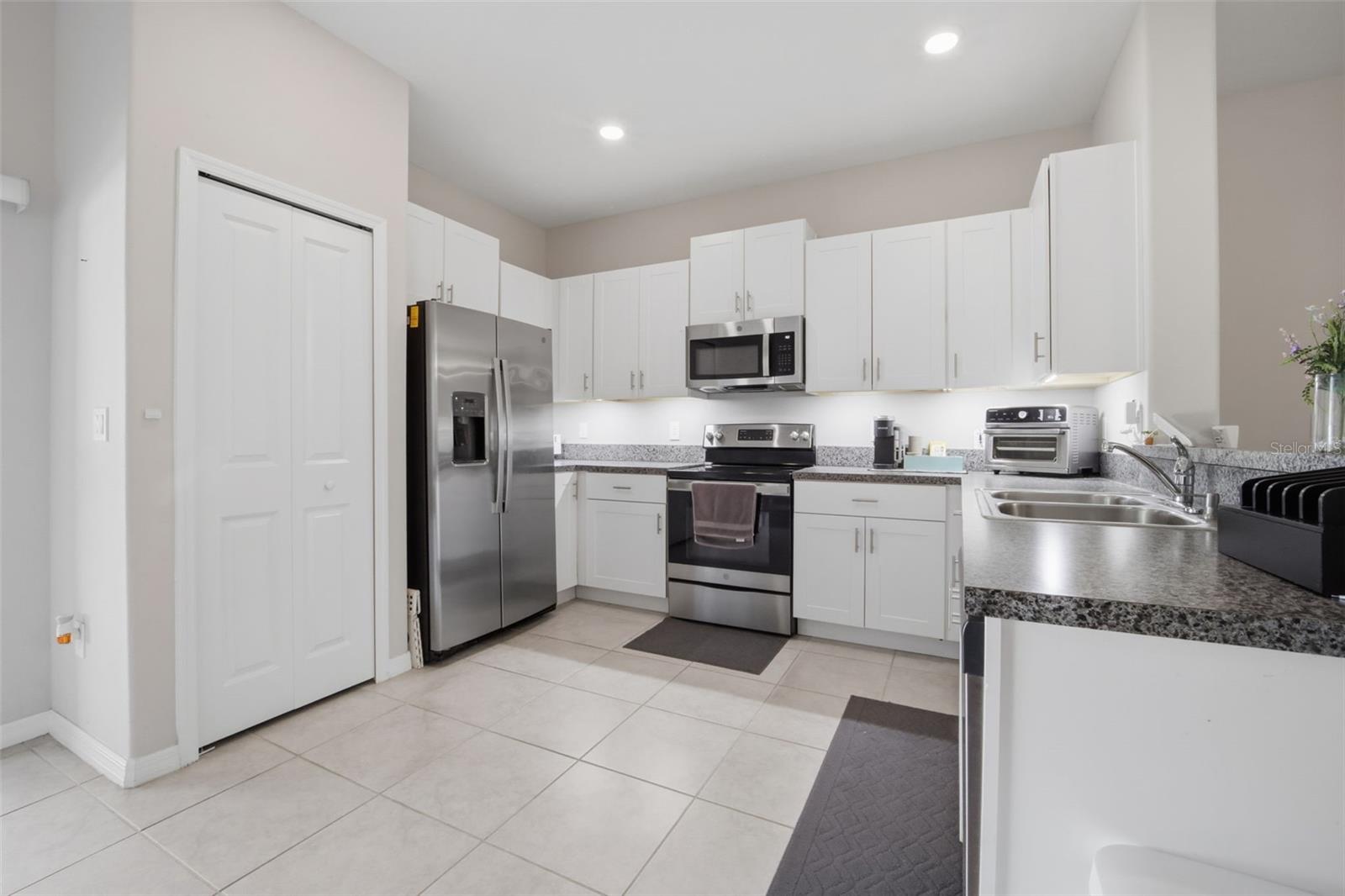 4459 GLOBE THISTLE DR