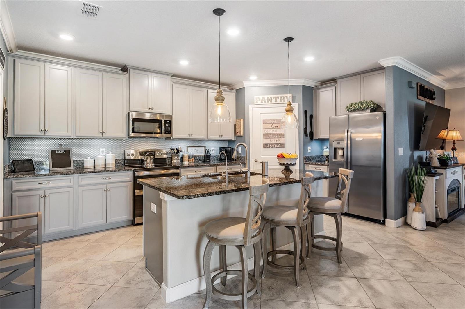 10320 ECHO DOCK LOOP