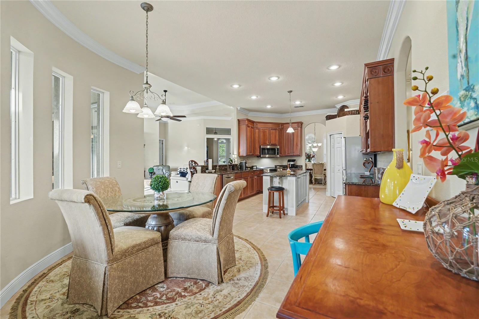 13137 THOROUGHBRED DR