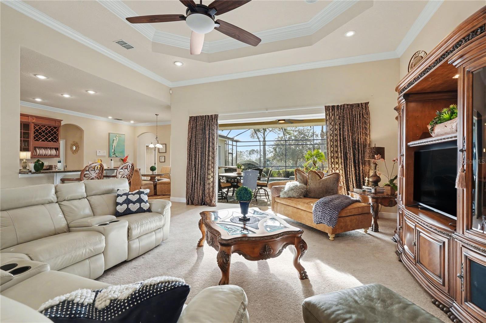 13137 THOROUGHBRED DR
