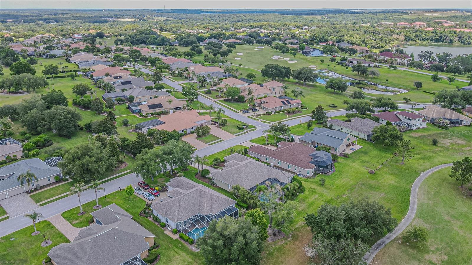 13137 THOROUGHBRED DR