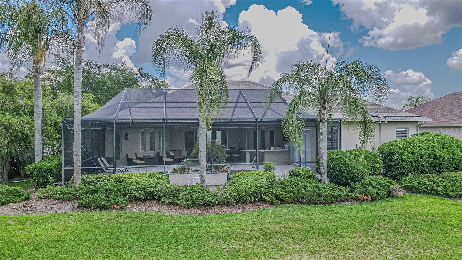 13137 THOROUGHBRED DR