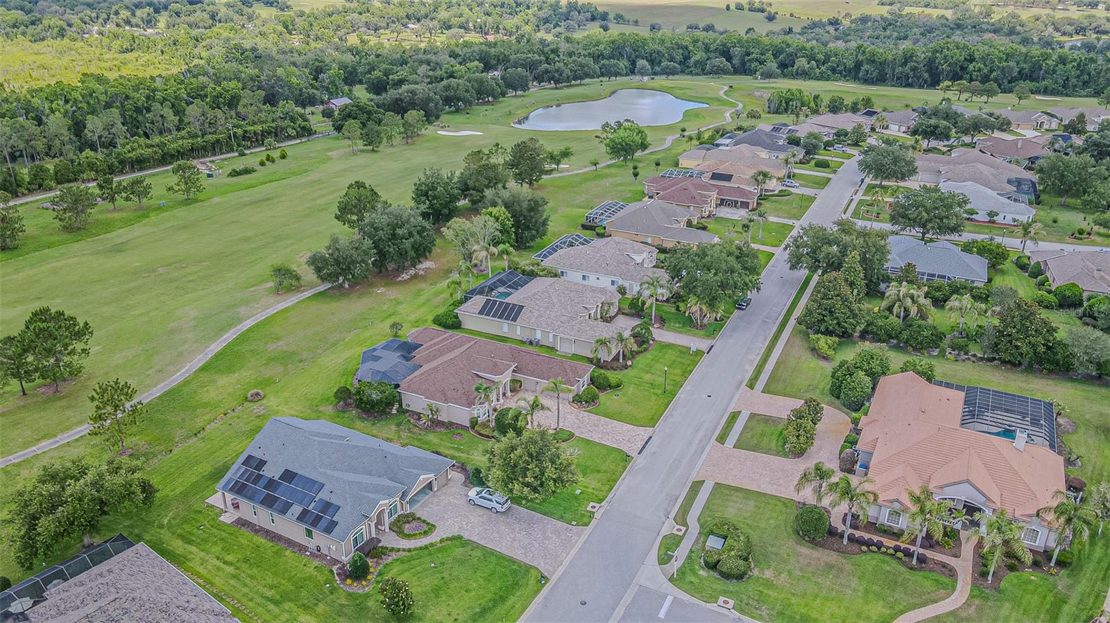 13137 THOROUGHBRED DR