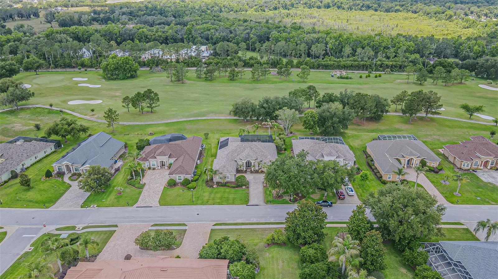 13137 THOROUGHBRED DR