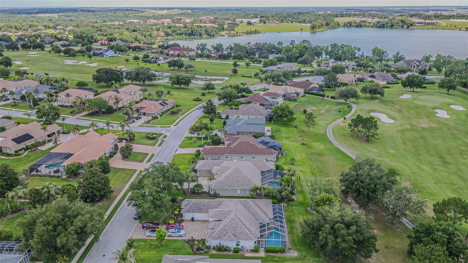 13137 THOROUGHBRED DR