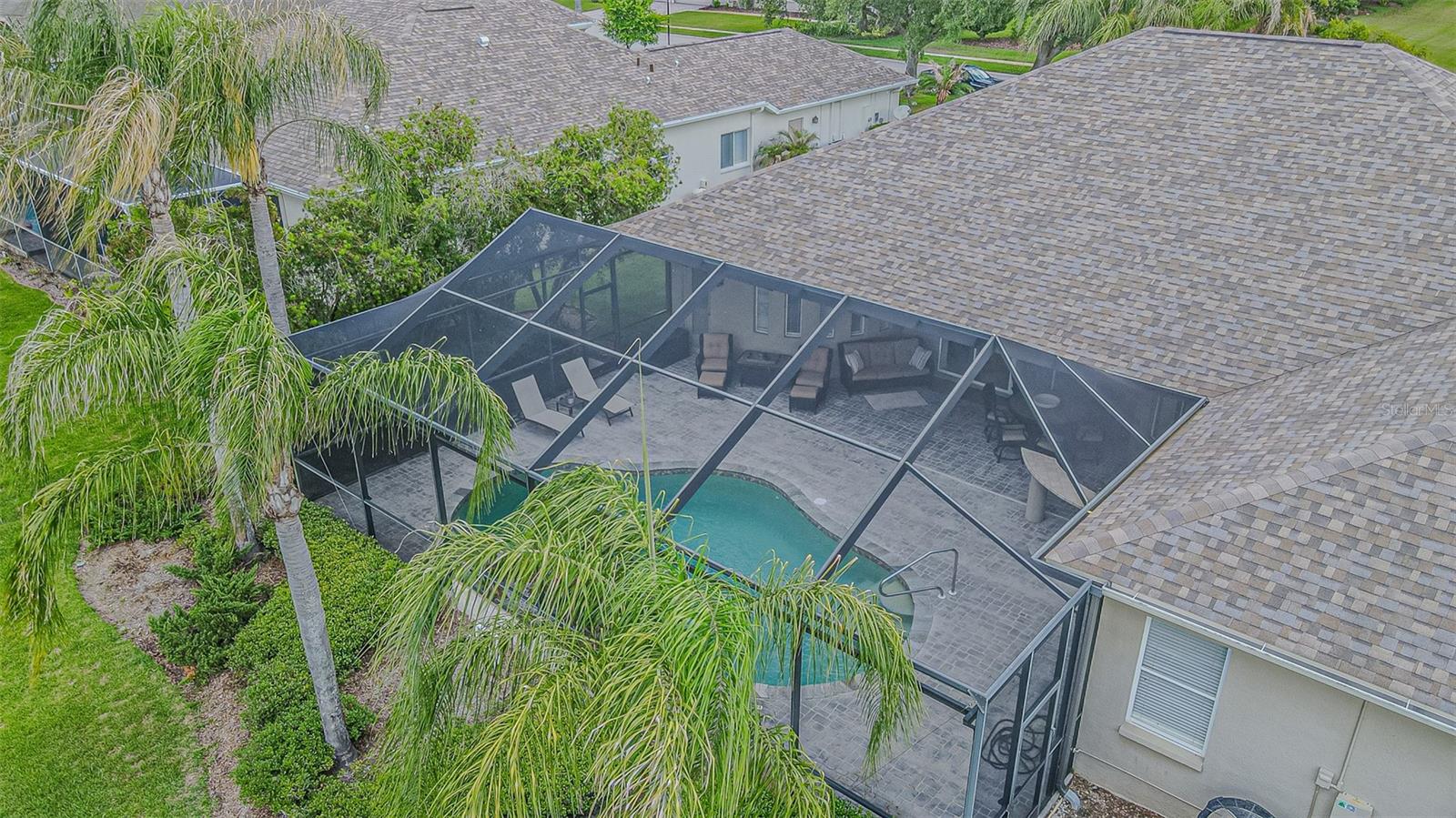 13137 THOROUGHBRED DR