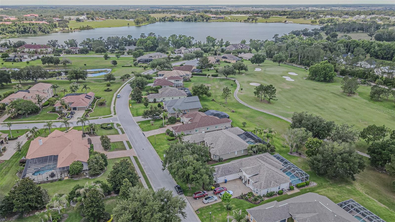 13137 THOROUGHBRED DR