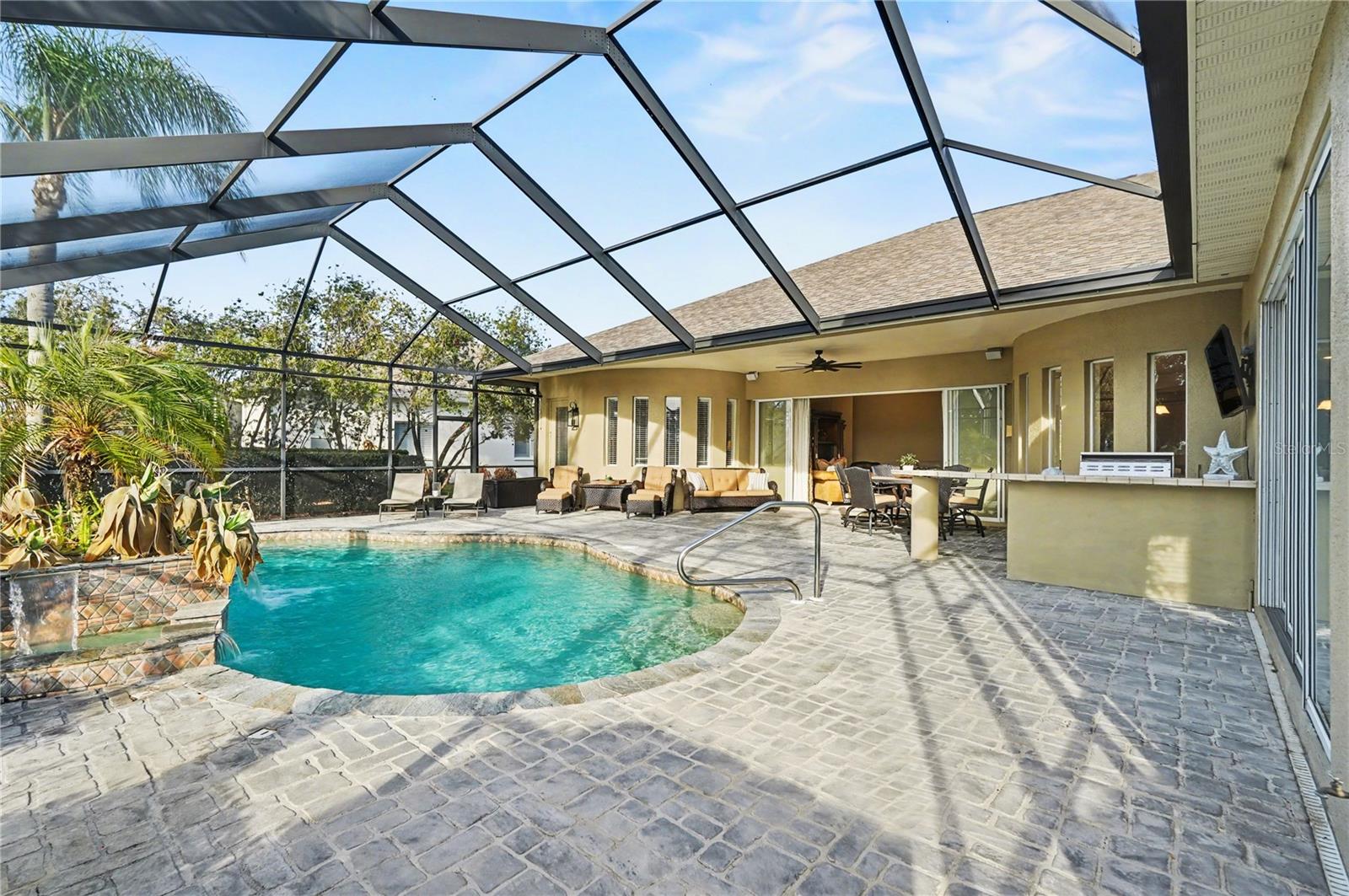 13137 THOROUGHBRED DR