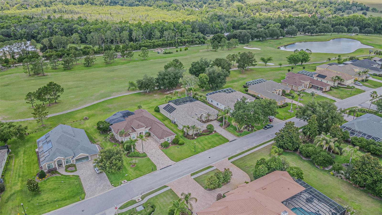 13137 THOROUGHBRED DR