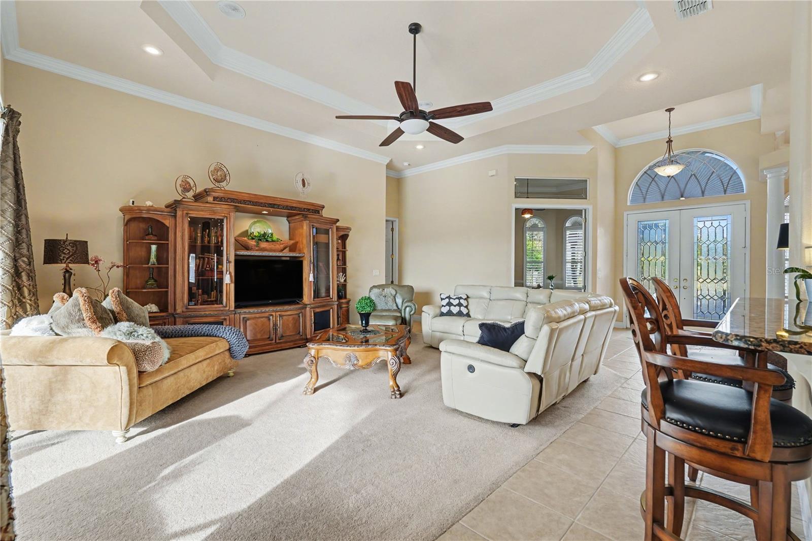 13137 THOROUGHBRED DR