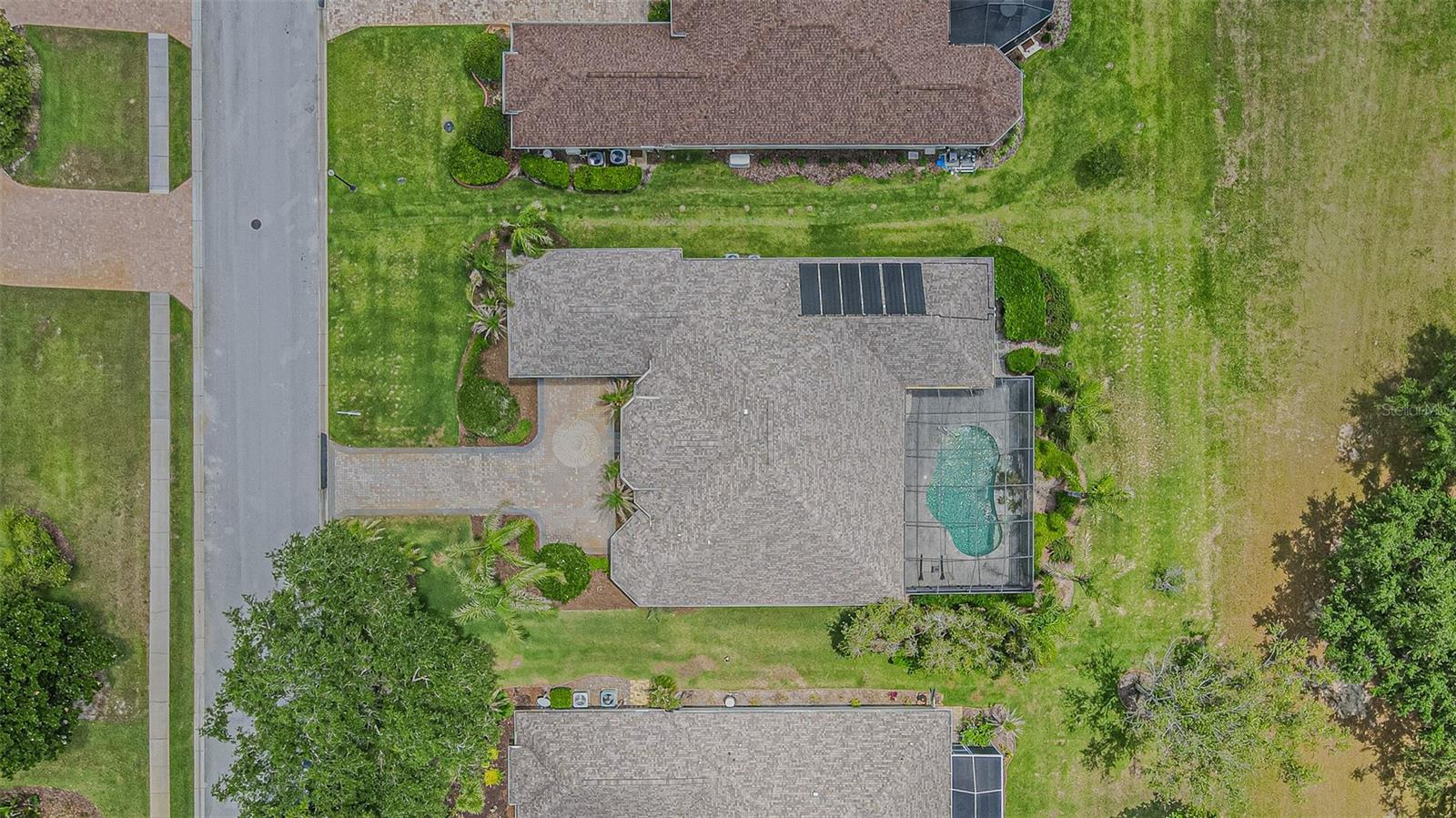 13137 THOROUGHBRED DR