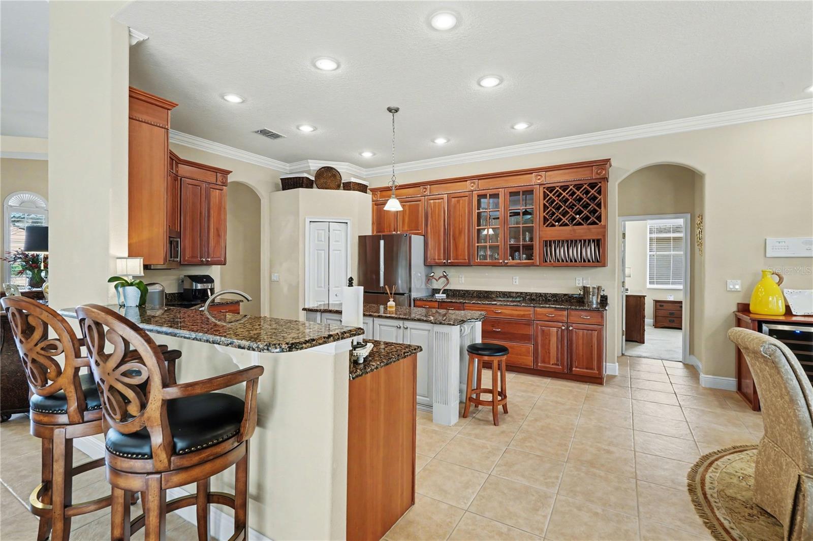 13137 THOROUGHBRED DR