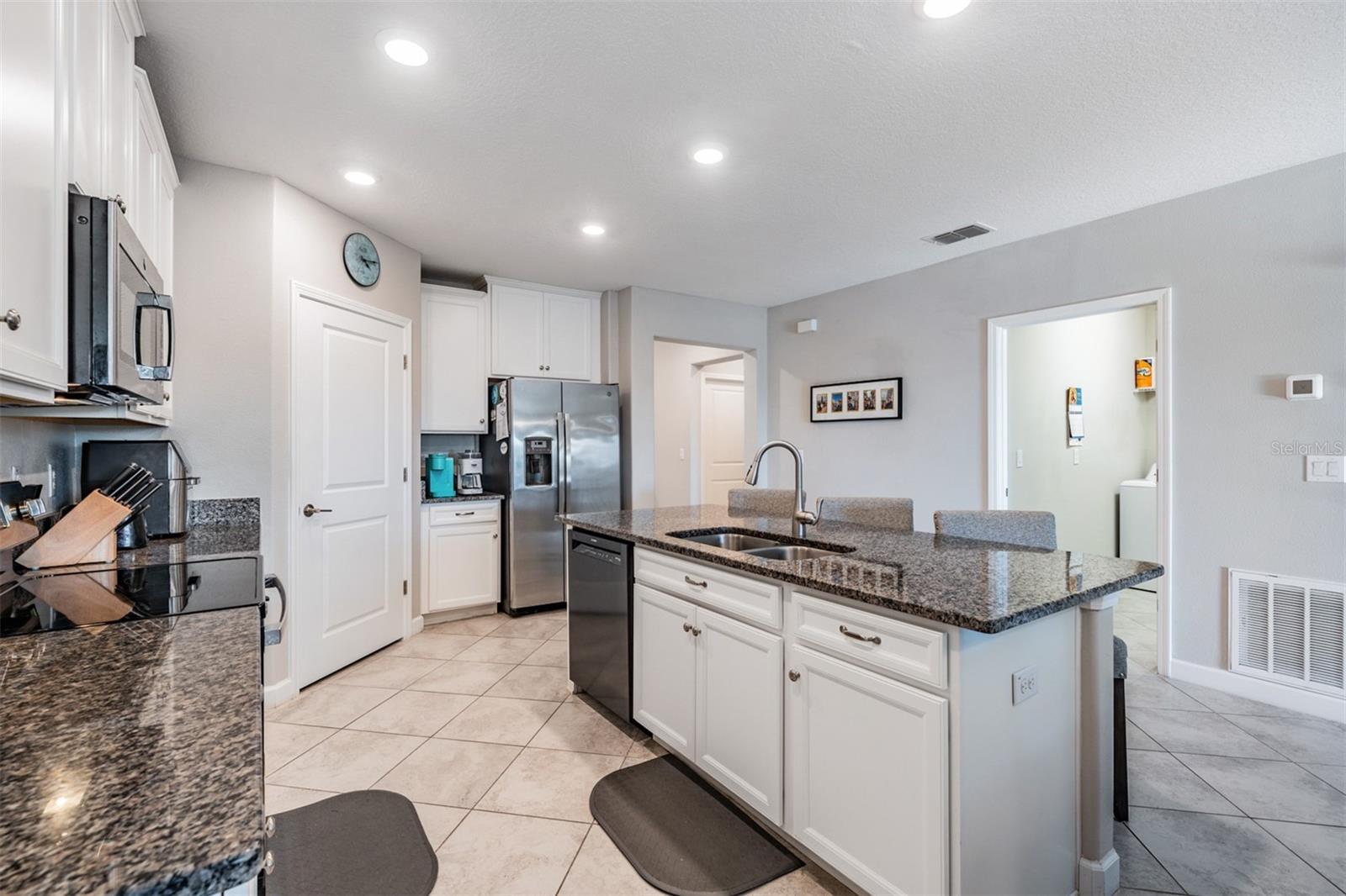 10334 ECHO DOCK LOOP