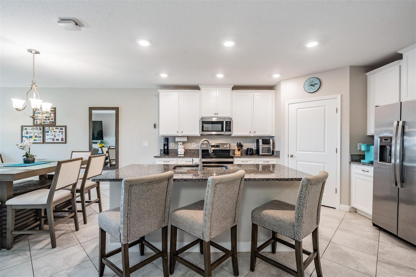 10334 ECHO DOCK LOOP