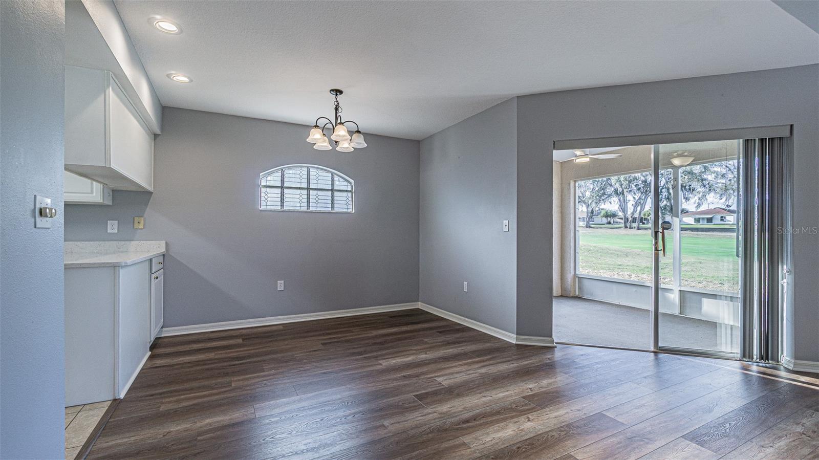11048 MOSHIE LN