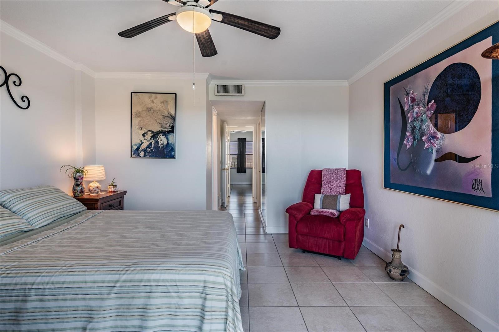 2900 COVE CAY DR #7B