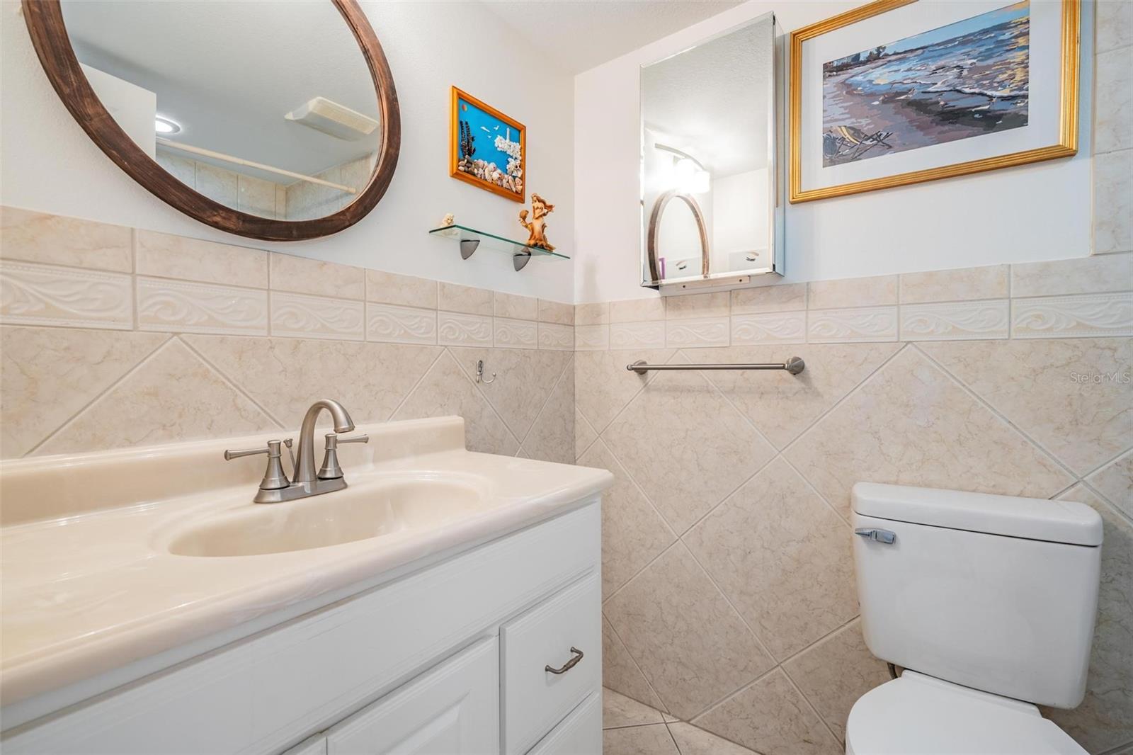 2900 COVE CAY DR #7B