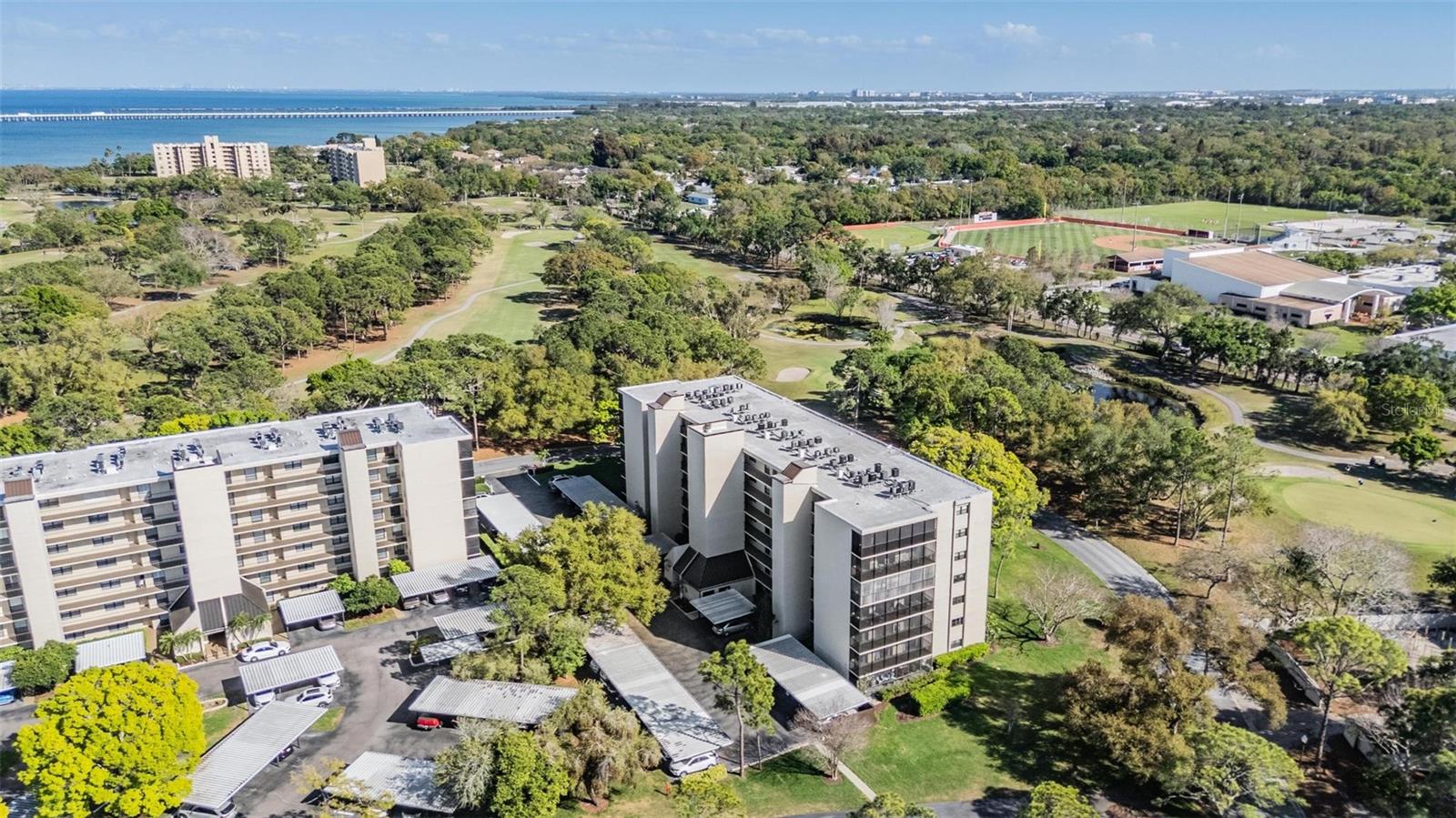 2900 COVE CAY DR #7B