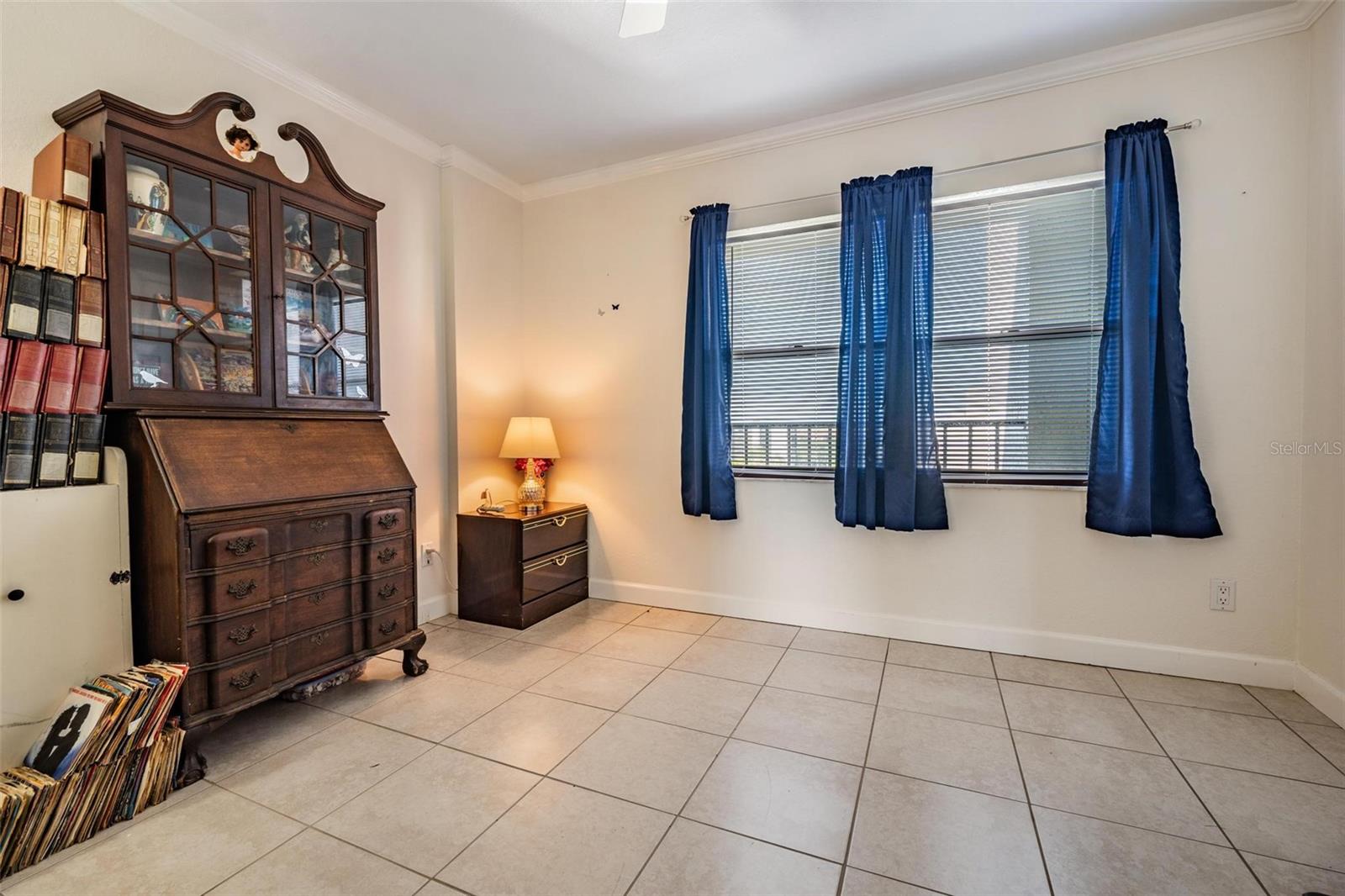 2900 COVE CAY DR #7B