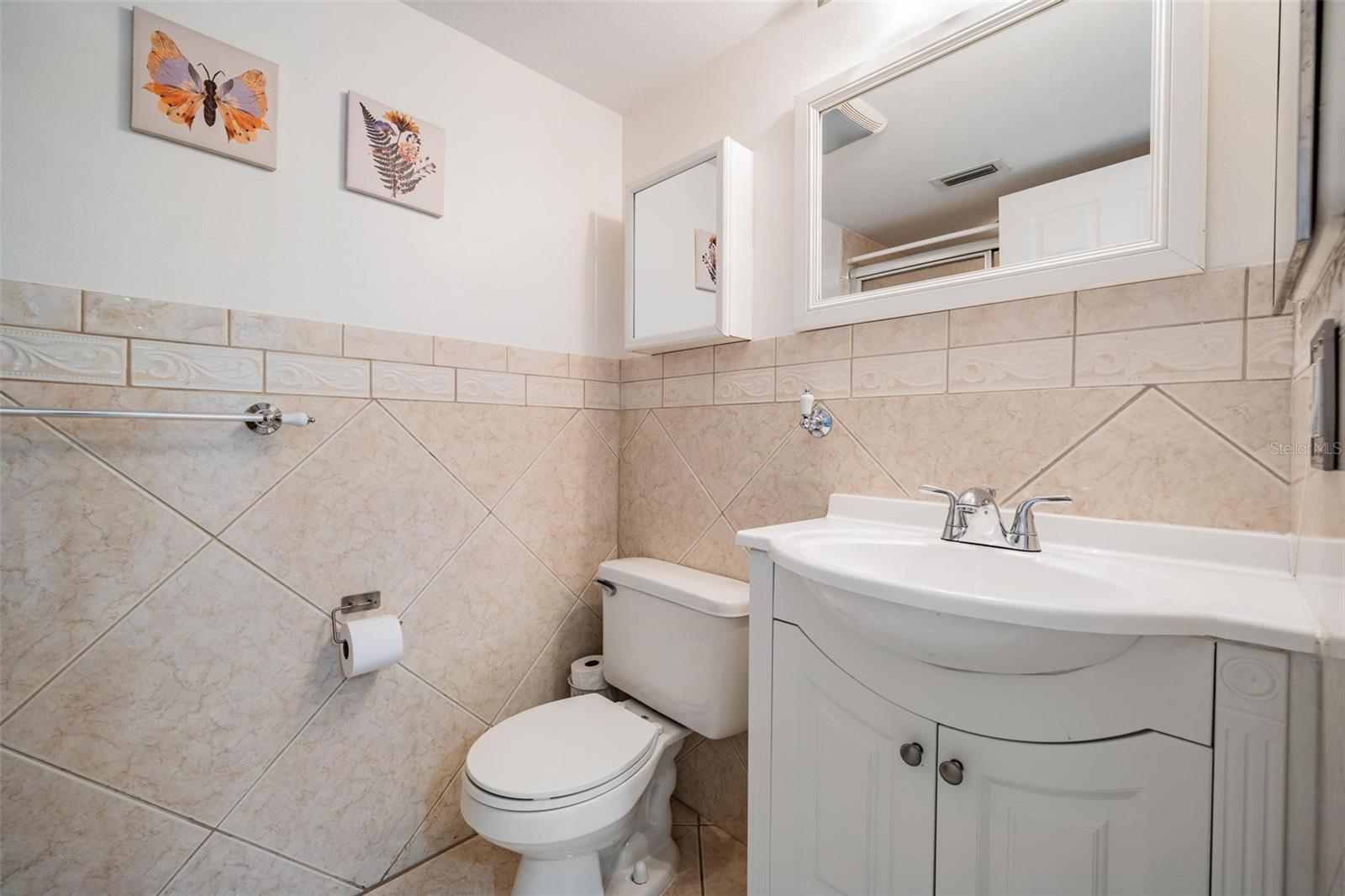 2900 COVE CAY DR #7B