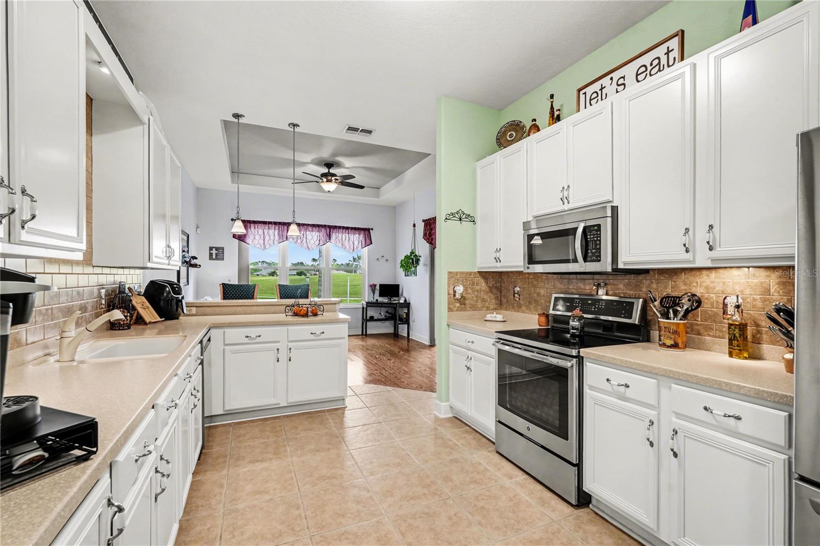 10412 OLD TAMPA BAY DR