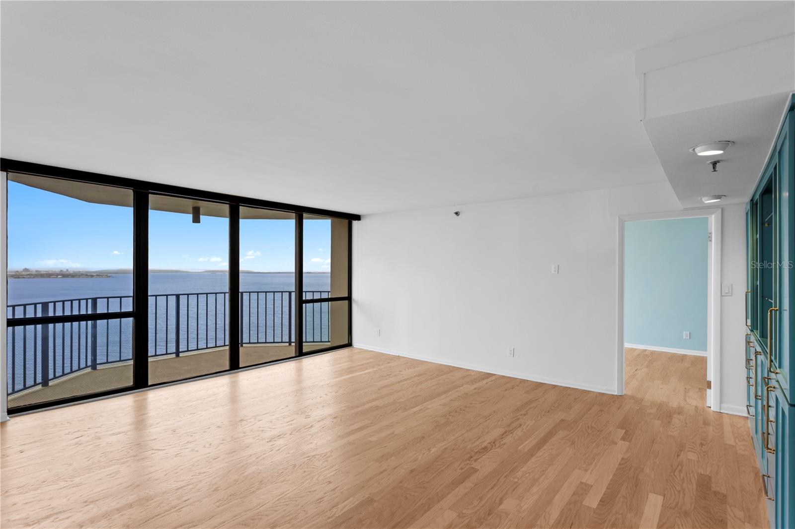 3301 BAYSHORE BLVD #1904D