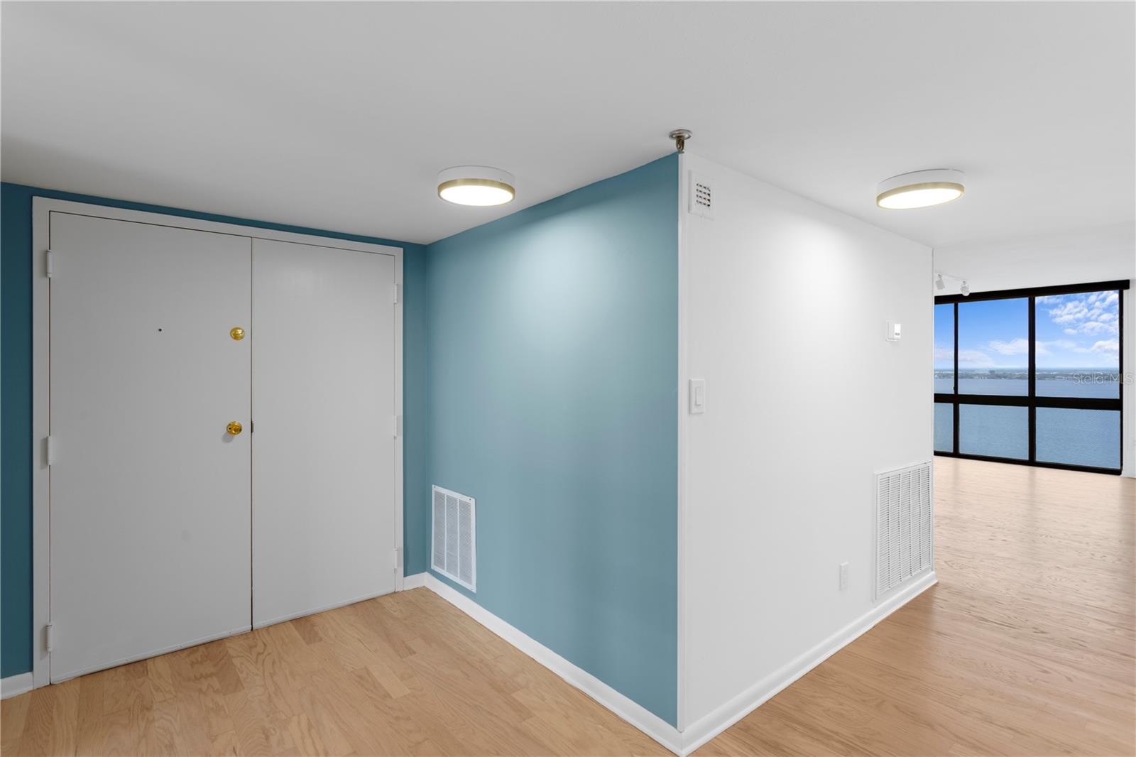 3301 BAYSHORE BLVD #1904D