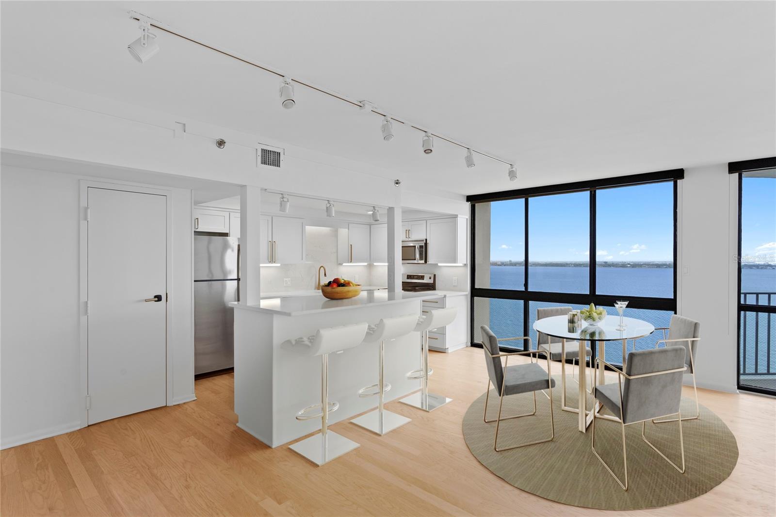 3301 BAYSHORE BLVD #1904D