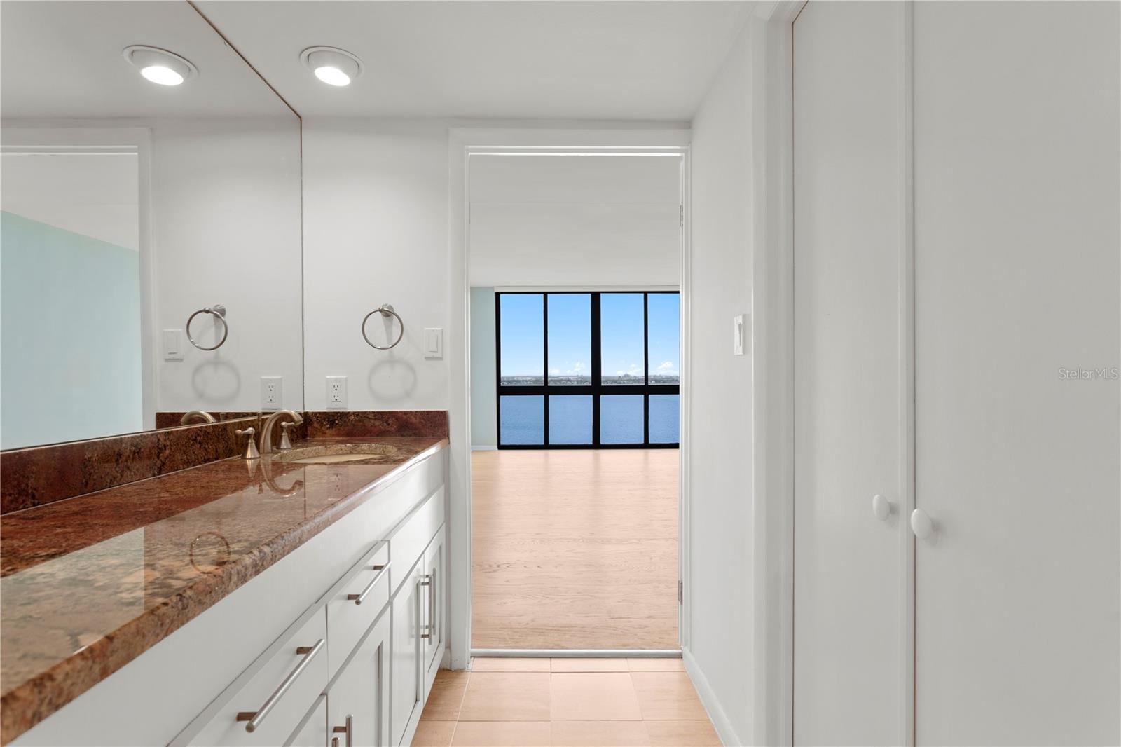 3301 BAYSHORE BLVD #1904D