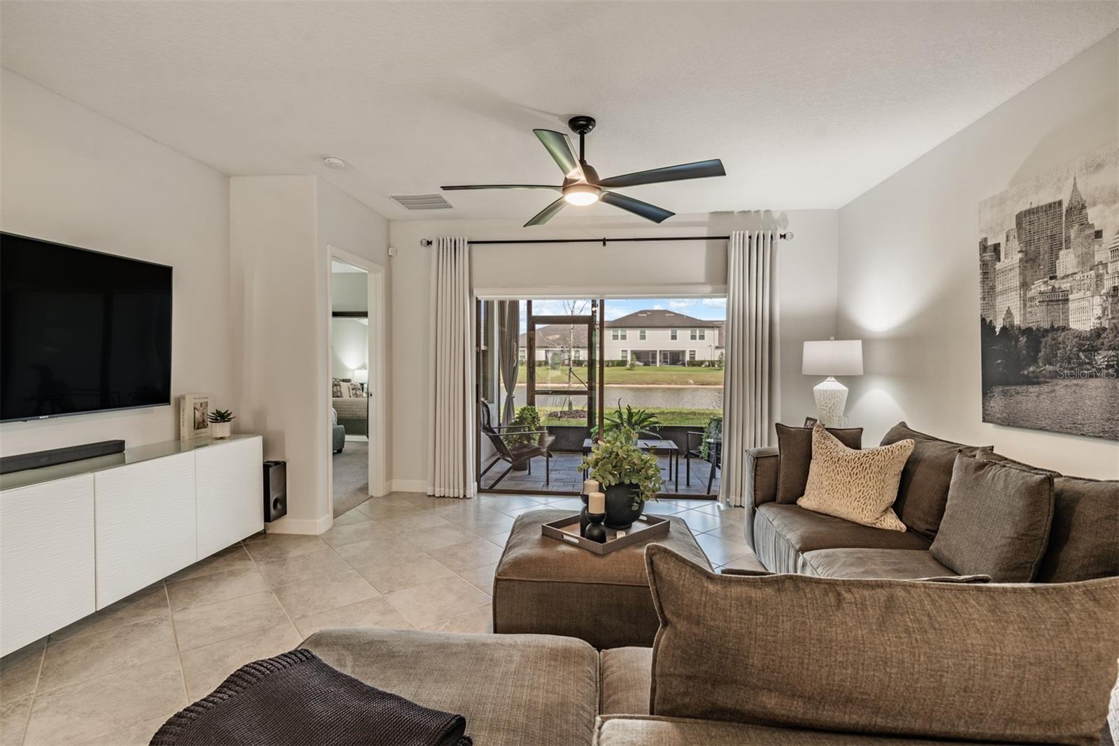 10191 ECHO DOCK LOOP