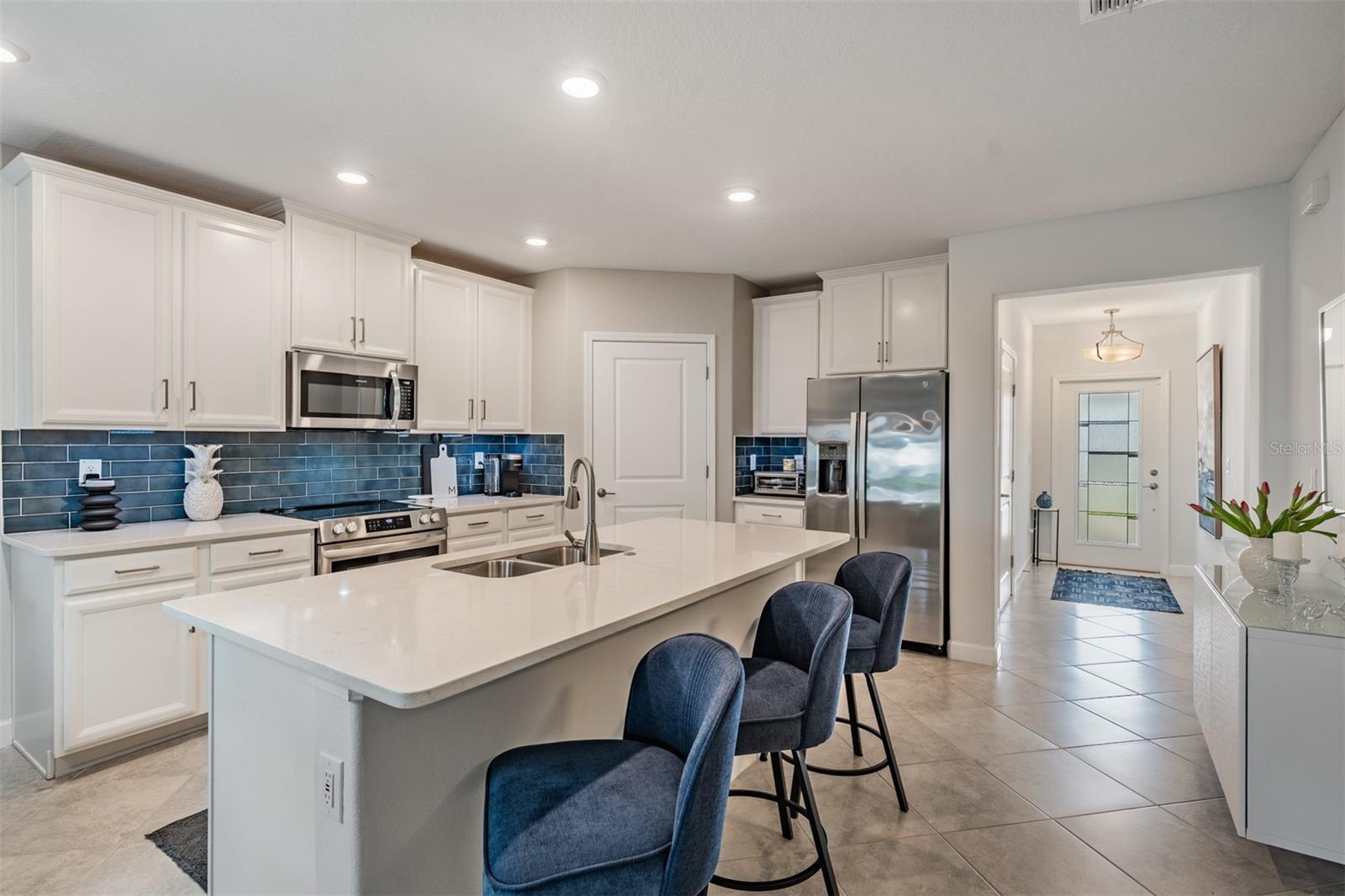 10191 ECHO DOCK LOOP