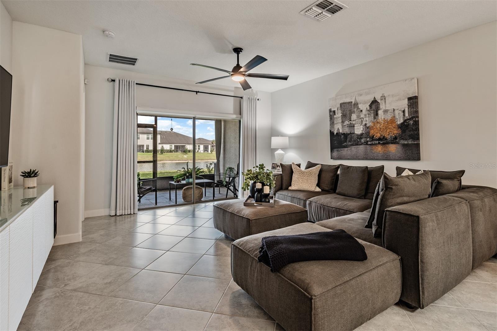 10191 ECHO DOCK LOOP