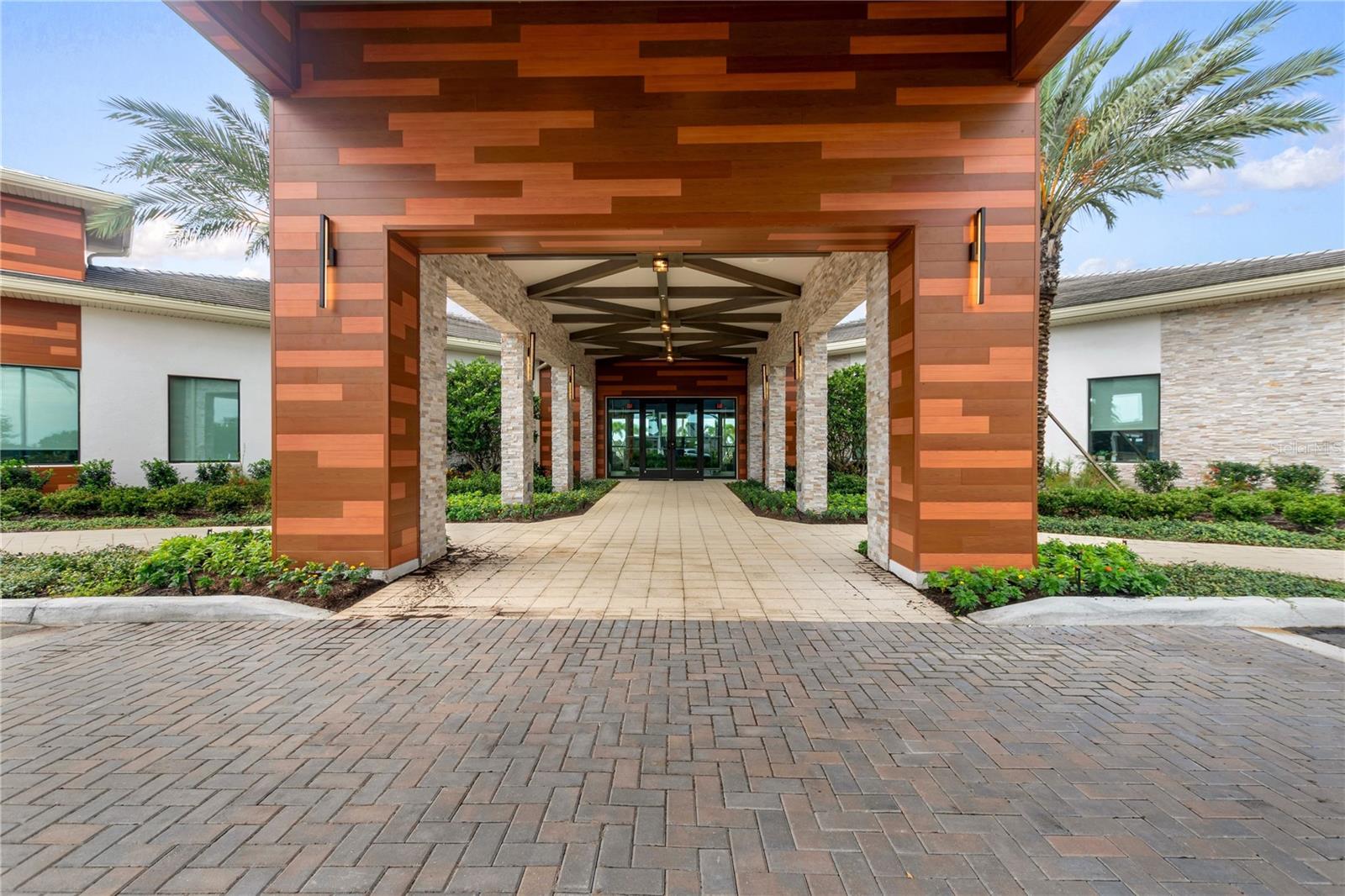 10231 ECHO DOCK LOOP