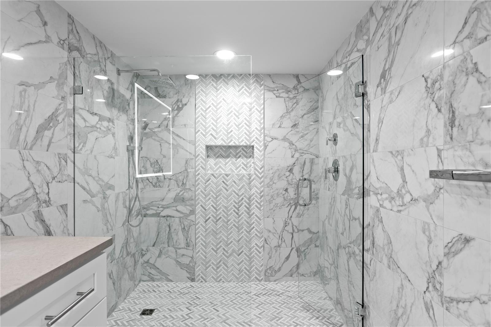 3301 BAYSHORE BLVD #806C