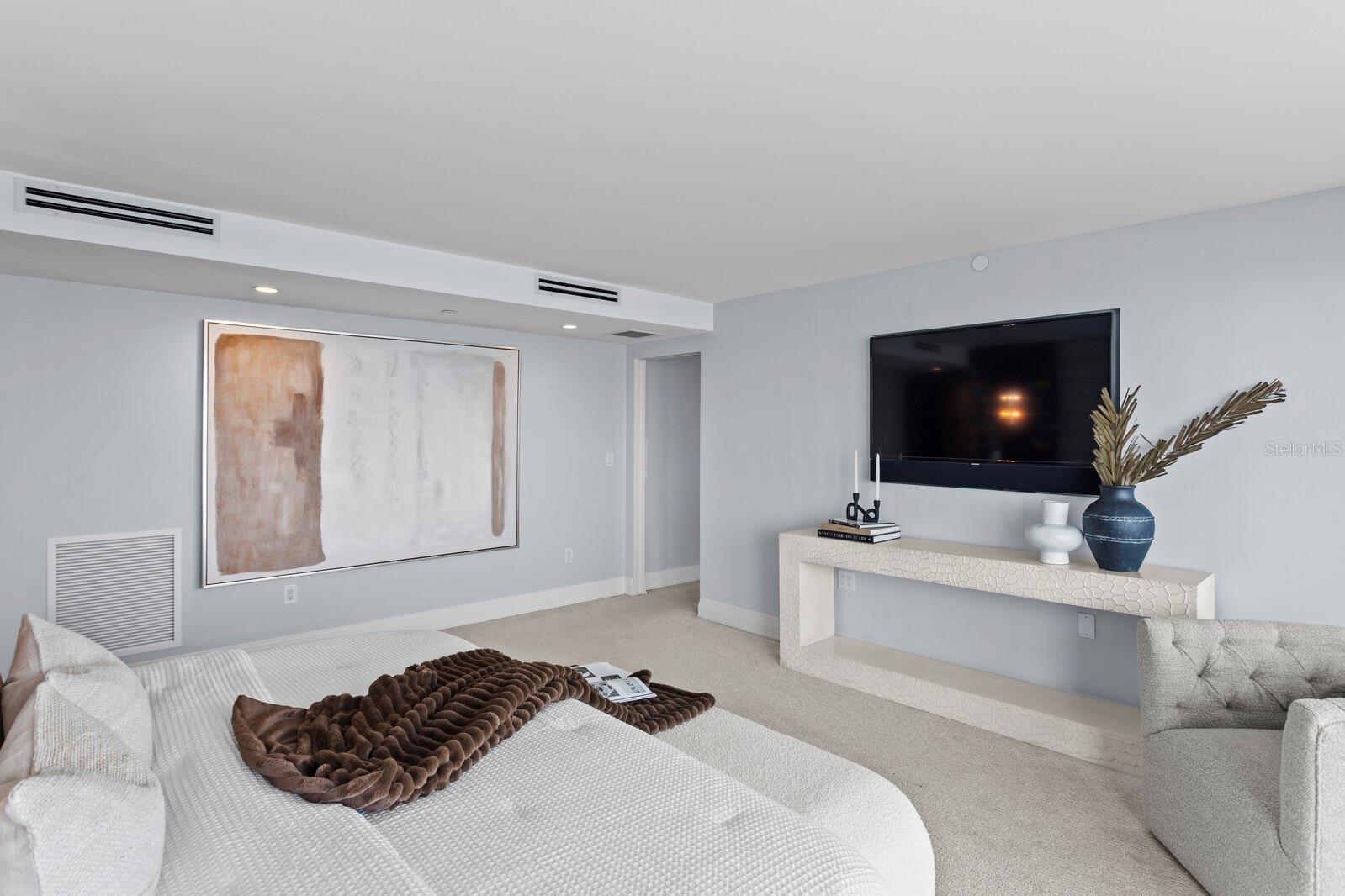 3301 BAYSHORE BLVD #2207B