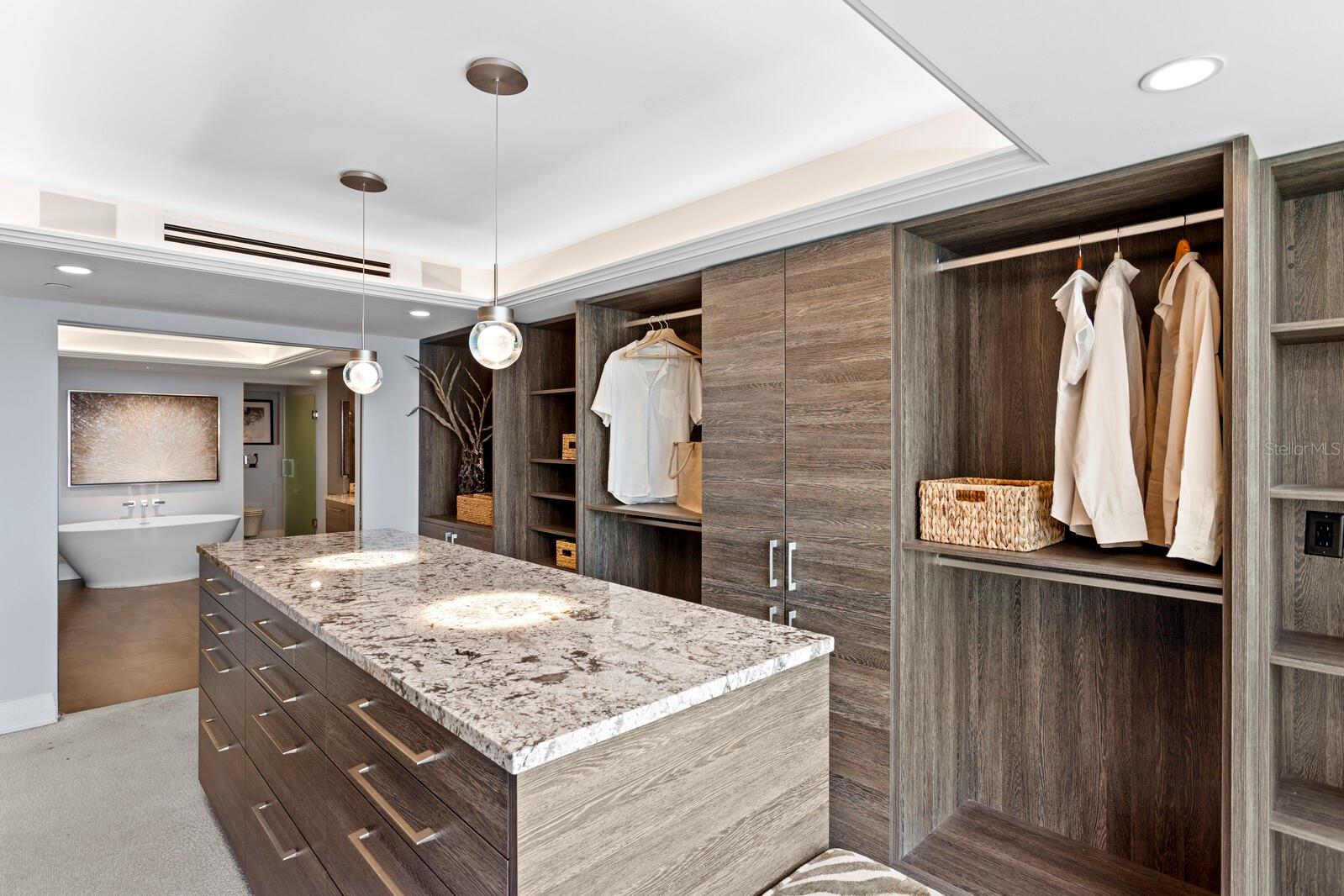 3301 BAYSHORE BLVD #2207B