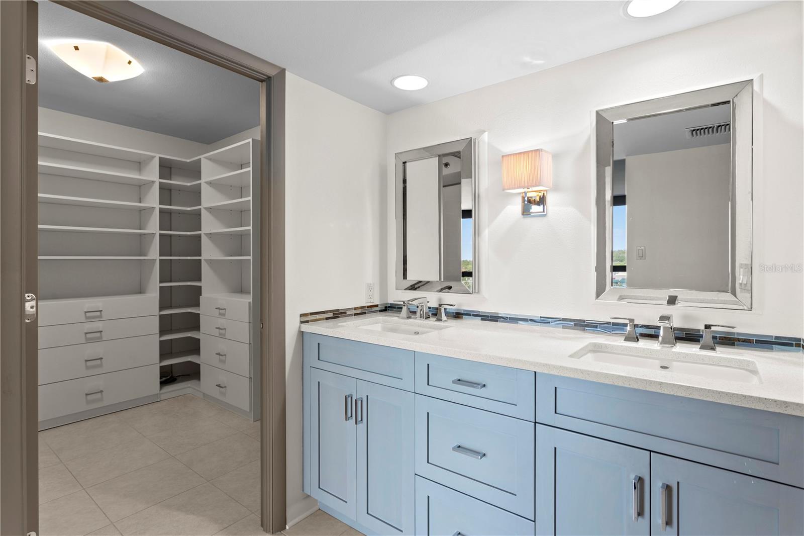 3301 BAYSHORE BLVD #810A