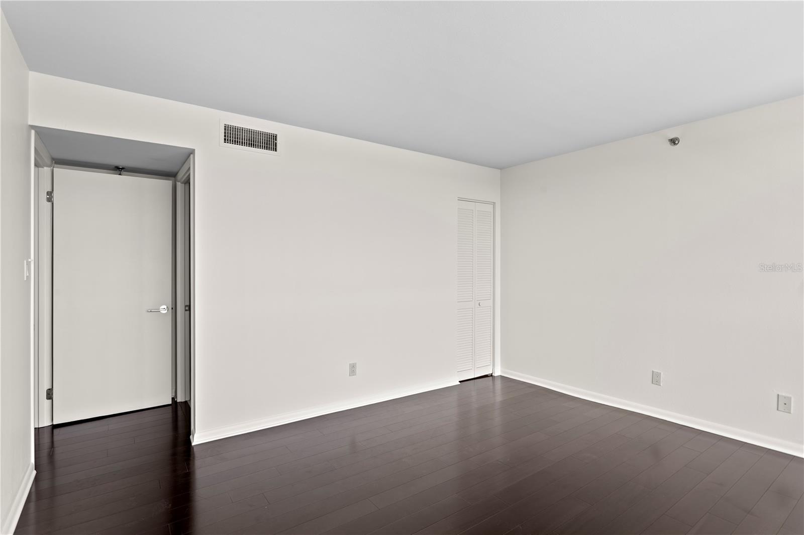 3301 BAYSHORE BLVD #810A