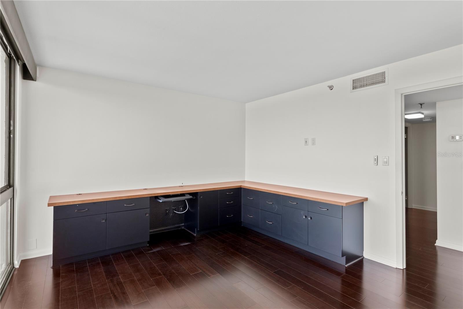 3301 BAYSHORE BLVD #810A