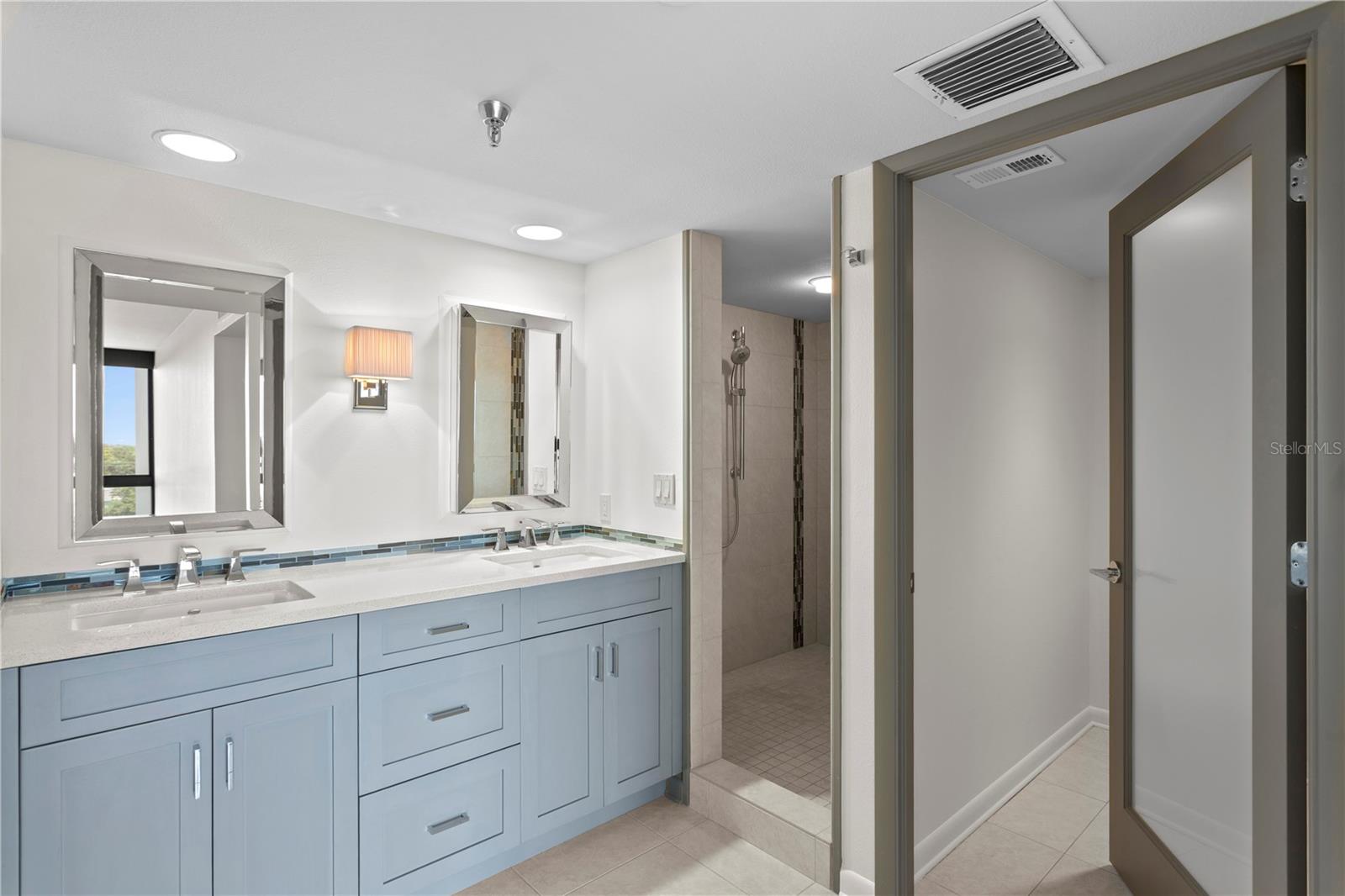 3301 BAYSHORE BLVD #810A