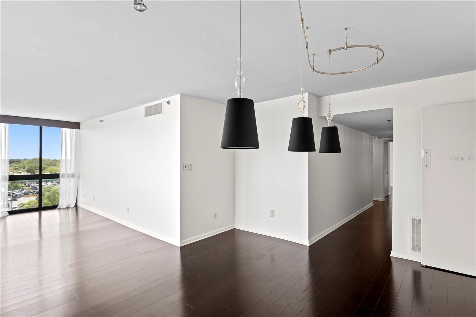 3301 BAYSHORE BLVD #810A