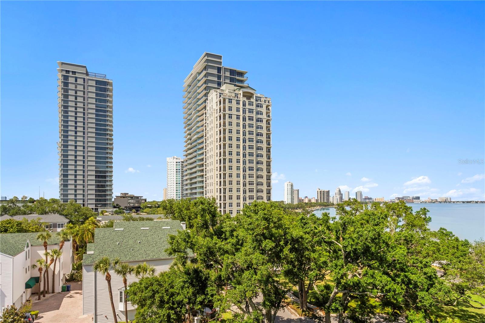 3301 BAYSHORE BLVD #702E