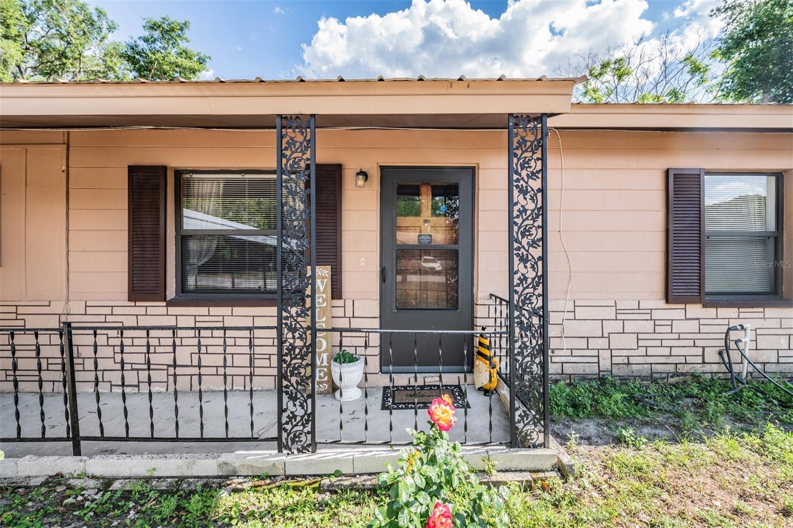 39048 BLUE JAY AVE