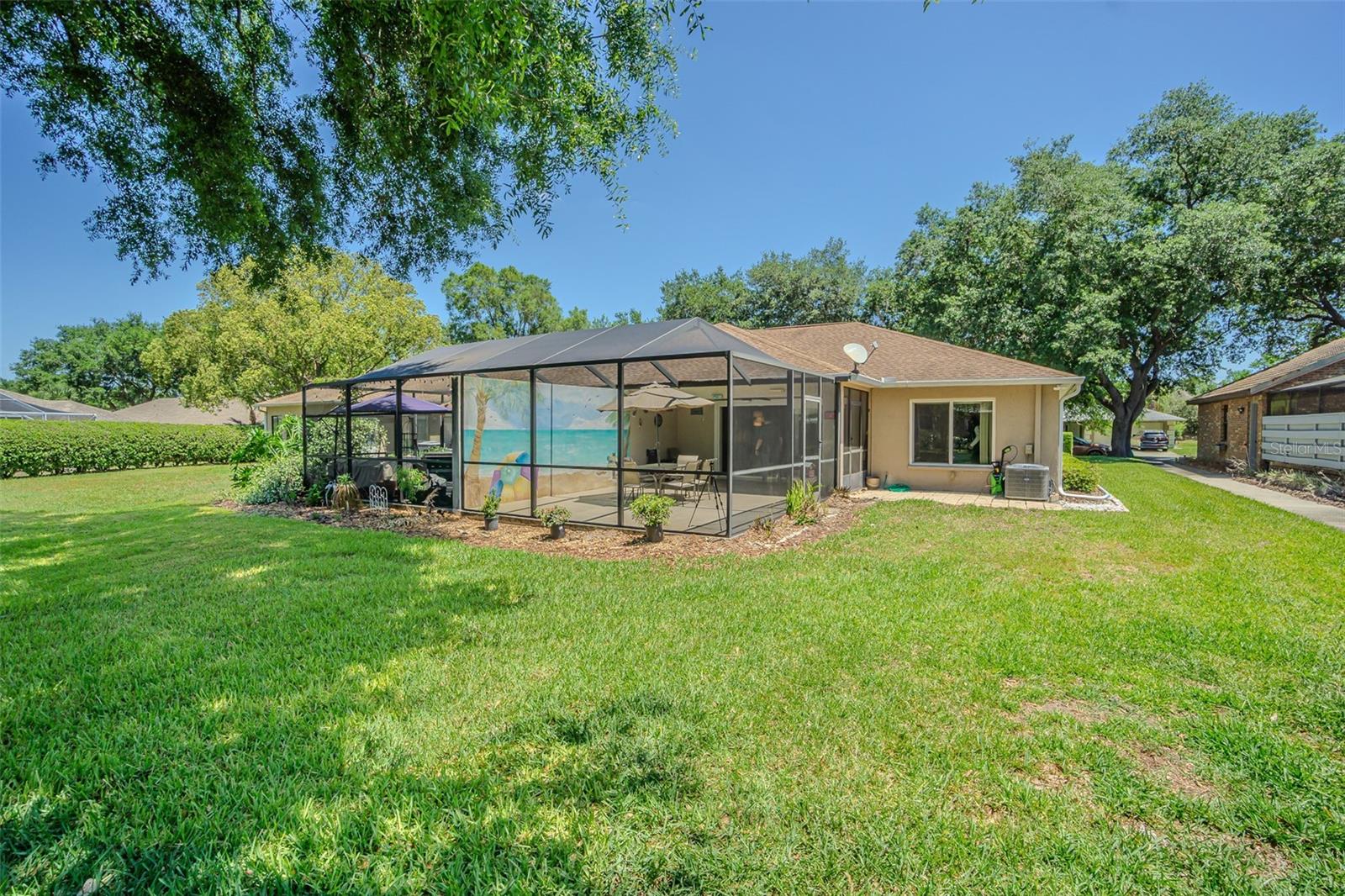 6431 LAURELWOOD DR