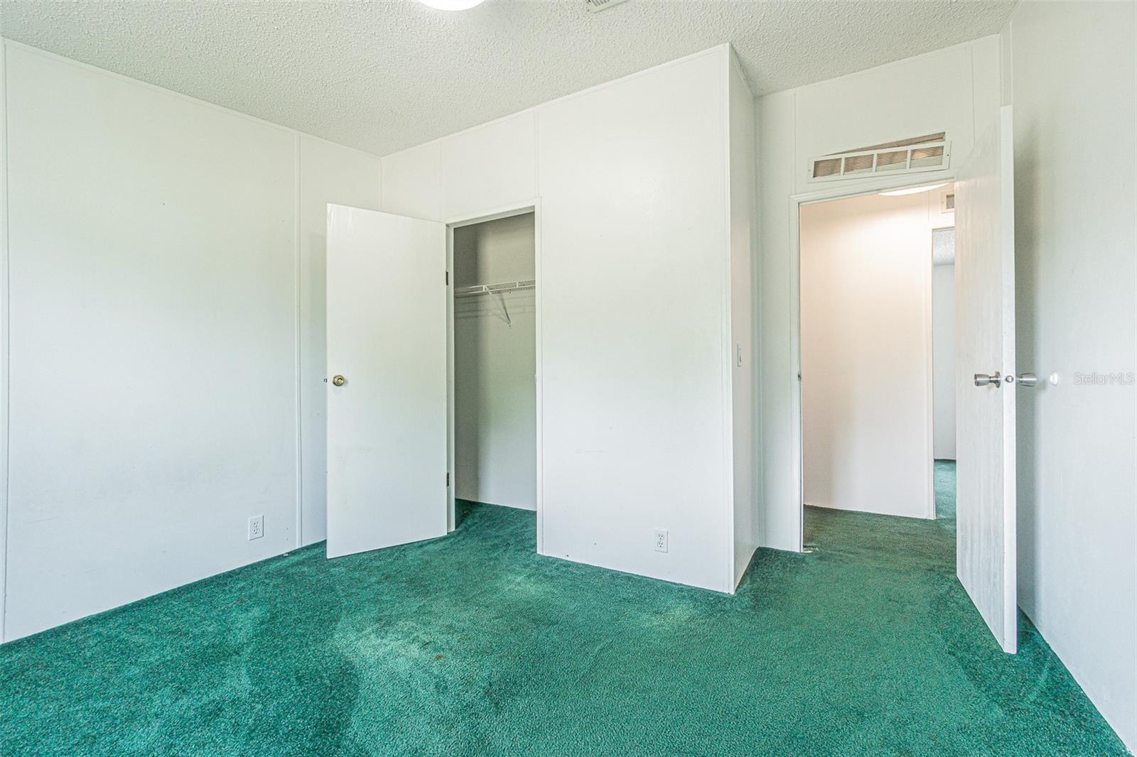 34516 DUSTIN CT